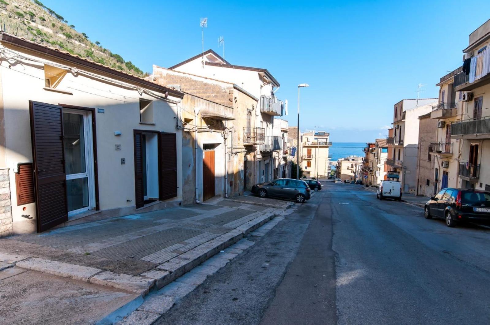 White Home Castellammare del Golfo Esterno foto